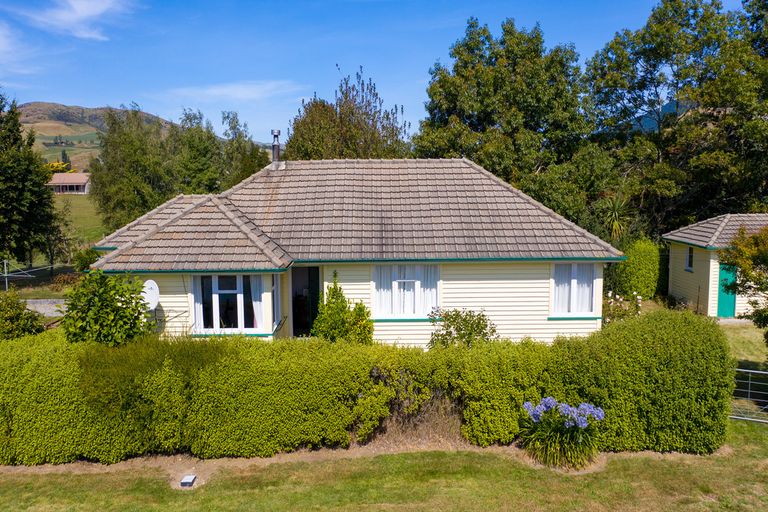 Photo of property in 1675 Teviot Road, Millers Flat, Roxburgh, 9572