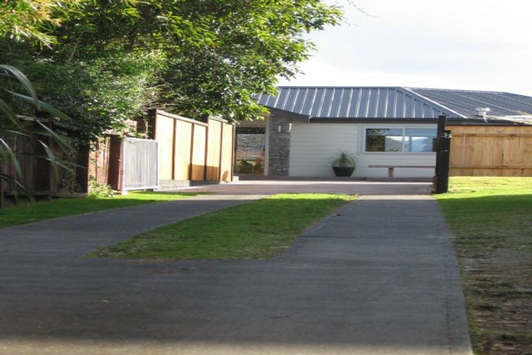 Photo of property in 33 Mccormick Place, Pauanui, Hikuai, 3579