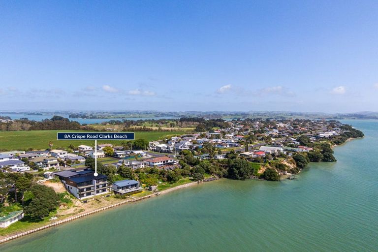 Photo of property in 8b Crispe Road, Clarks Beach, 2122