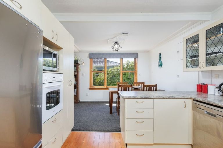 Photo of property in 35 Rhodes Street, Waimate, 7924