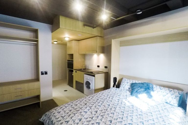 Photo of property in Vedado Apartments, 301/41 Hopper Street, Mount Cook, Wellington, 6011