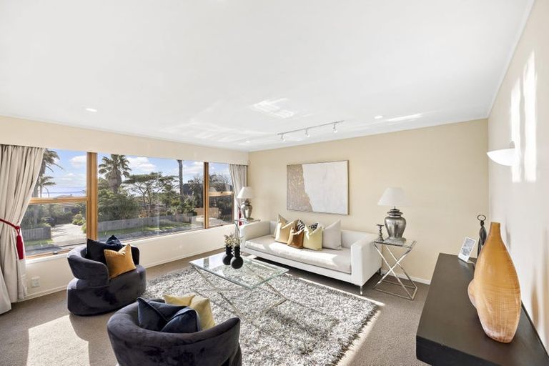 Photo of property in 2/115 Clovelly Road, Bucklands Beach, Auckland, 2012