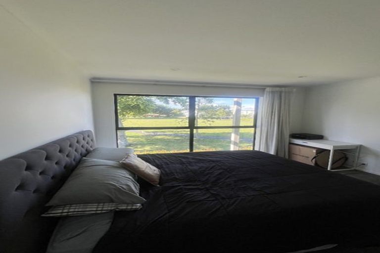 Photo of property in 28 Whenuapai Drive, Whenuapai, Auckland, 0618