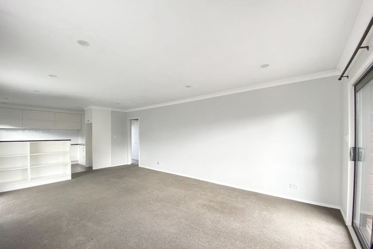 Photo of property in 3/260 Meola Road, Point Chevalier, Auckland, 1022