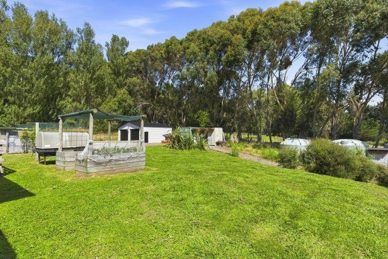 Photo of property in 6 Hadfield Road, Peka Peka, Waikanae, 5391