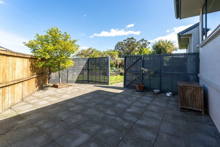 Photo of property in 10 Sunninghurst Drive, Fairfield, Dunedin, 9018