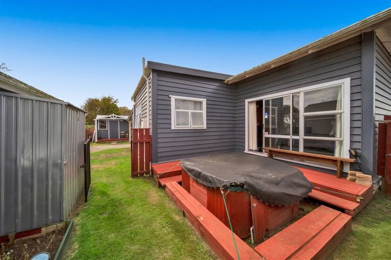 Photo of property in 25 Tawa Street, Hawera, 4610