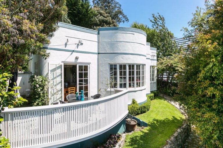 Photo of property in 70 Forbury Road, Saint Clair, Dunedin, 9012