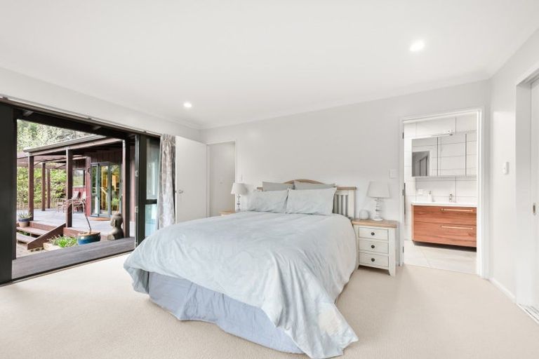 Photo of property in 3 Roseveare Grove, Te Marua, Upper Hutt, 5018