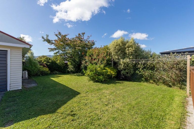 Photo of property in 60 Pine Avenue, Ebdentown, Upper Hutt, 5018