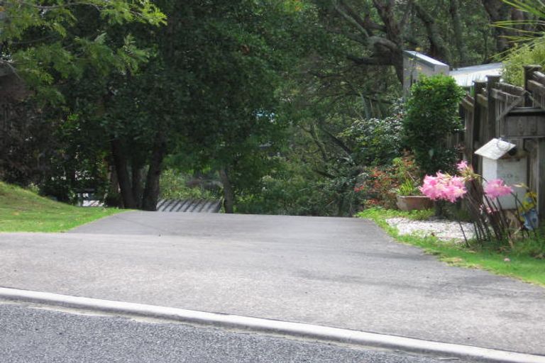 Photo of property in 39 Park Rise, Campbells Bay, Auckland, 0630