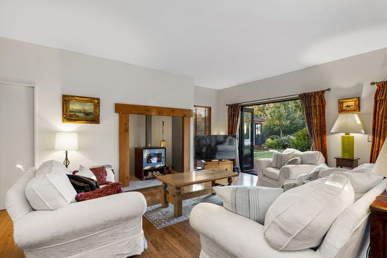 Photo of property in 6 Orchard Lane, Amberley, 7410