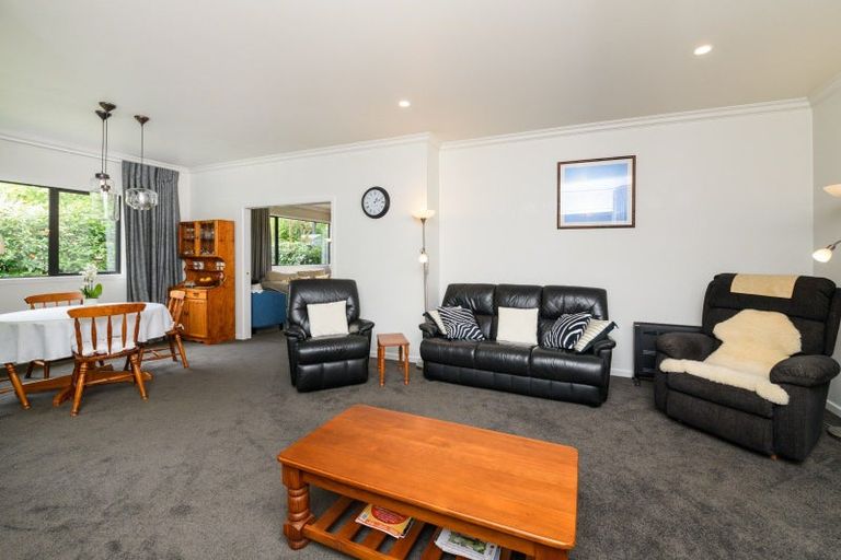 Photo of property in 9 Awatea Terrace, Hokowhitu, Palmerston North, 4410