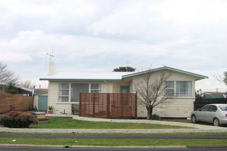 Photo of property in 4 Lilac Street, Melville, Hamilton, 3206