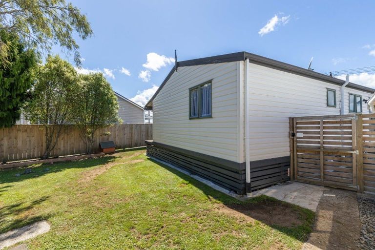 Photo of property in 16a Maire Street, Inglewood, 4330