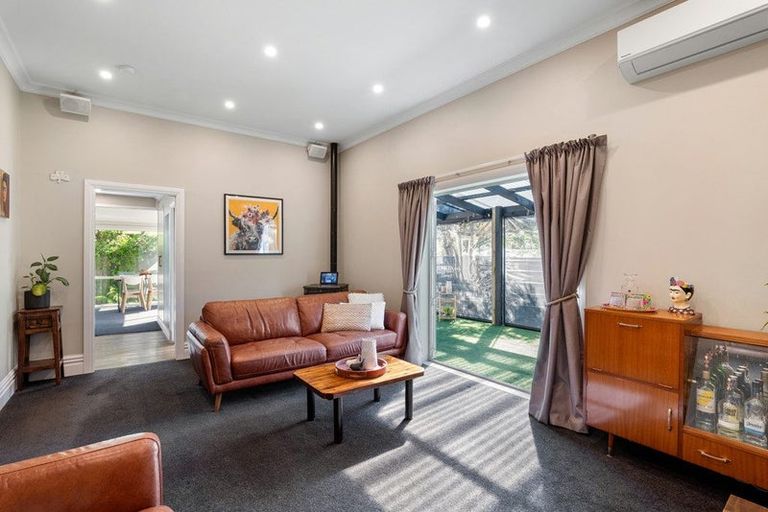 Photo of property in 245 Lyttelton Street, Spreydon, Christchurch, 8024