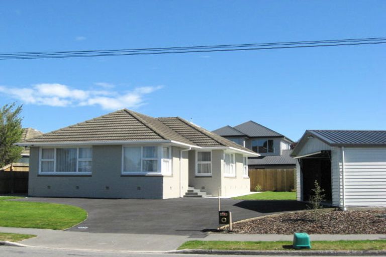 Photo of property in 89 Staveley Street, Avonhead, Christchurch, 8042