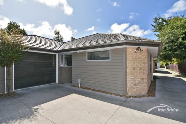 Photo of property in 36c Walpole Street, Waltham, Christchurch, 8023