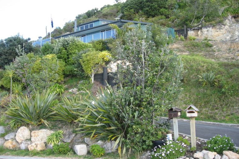 Photo of property in 5 Oceana Heights, Tairua, 3508