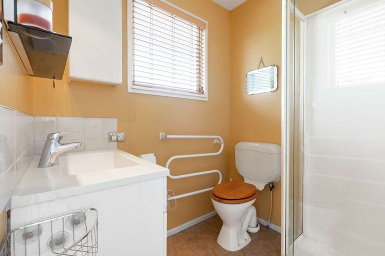 Photo of property in 105 Cable Bay Block Road, Cable Bay, 0420