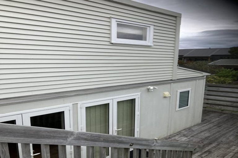 Photo of property in 14 Toru Road, Paraparaumu Beach, Paraparaumu, 5032