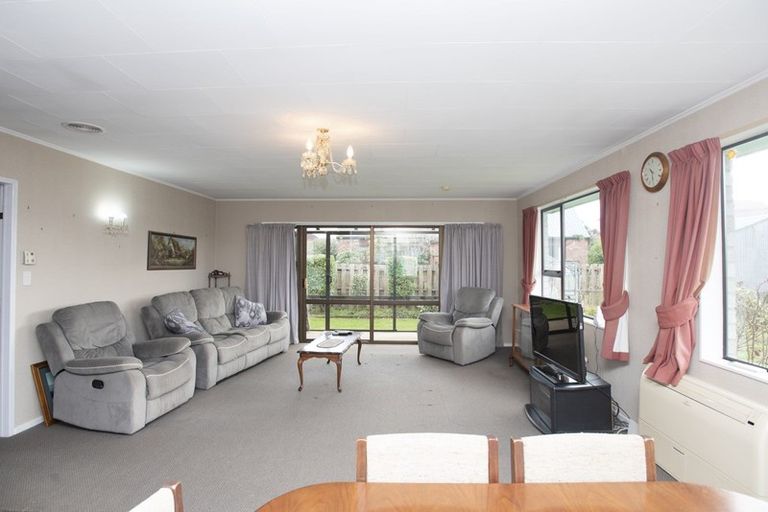 Photo of property in 56 Grange Street, Winton, 9720