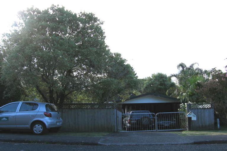 Photo of property in 30 Infidel Place, Torbay, Auckland, 0630