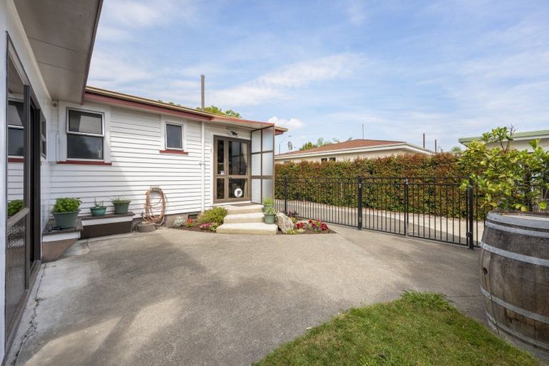 Photo of property in 16 Wycliffe Street, Onekawa, Napier, 4110