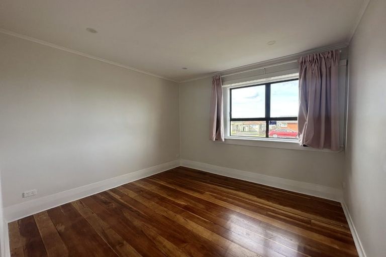 Photo of property in 18 Lupton Road, Manurewa, Auckland, 2102