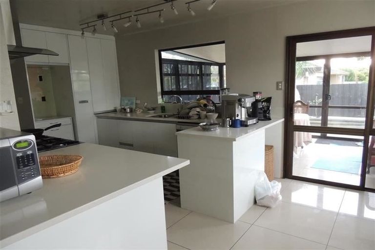 Photo of property in 54 Meeanee Road, Taradale, Napier, 4112