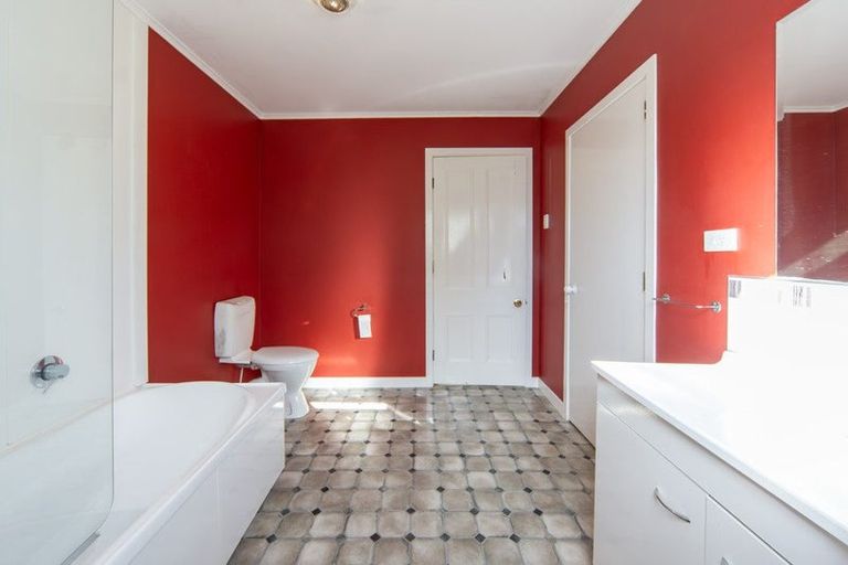 Photo of property in 19 Bryce Street, Cambridge, 3434