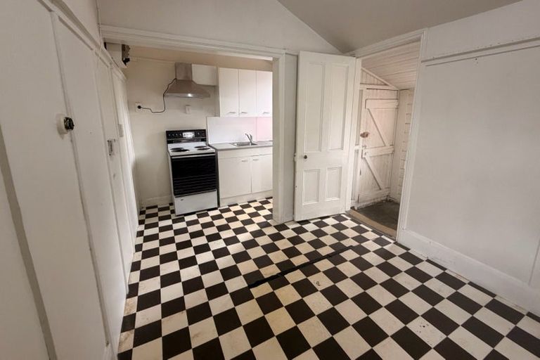 Photo of property in 4/16 Hereford Street, West End, Palmerston North, 4410