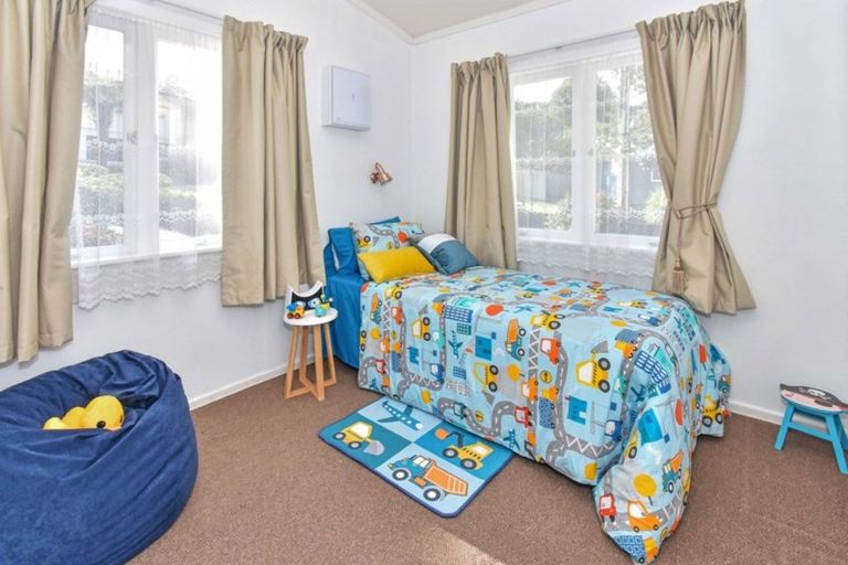 Photo of property in 75 Red Hill Road, Red Hill, Papakura, 2110