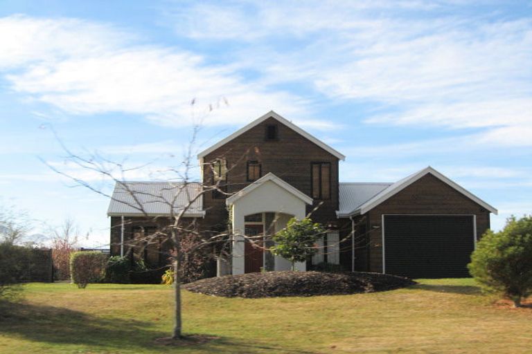Photo of property in 16 Willowridge, Wanaka, 9305