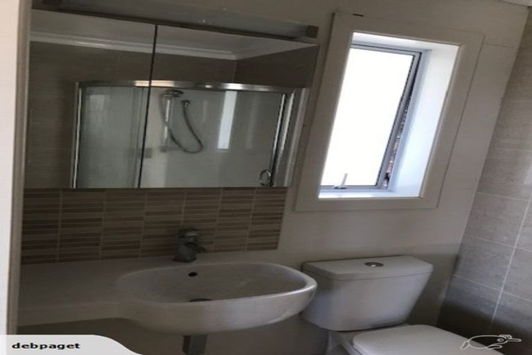 Photo of property in 9 Bellevue Road, Brookfield, Tauranga, 3110