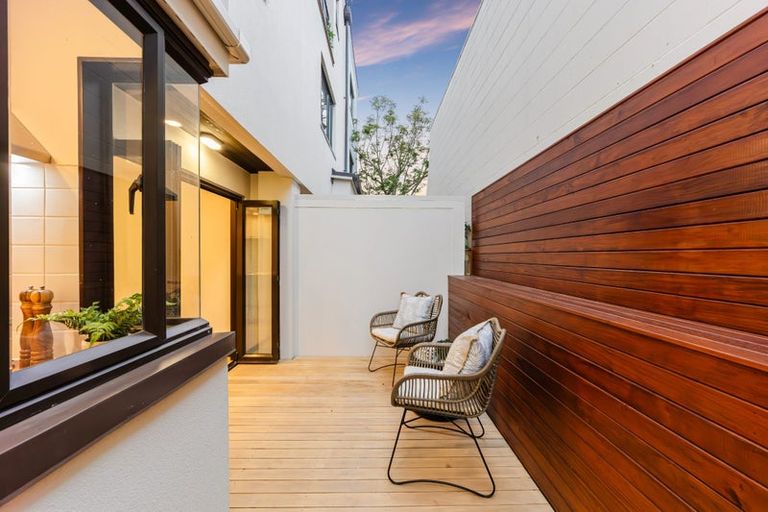 Photo of property in 15c Rose Road, Grey Lynn, Auckland, 1021