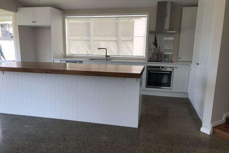 Photo of property in 10b Rogers Avenue, Eastern Beach, Auckland, 2012