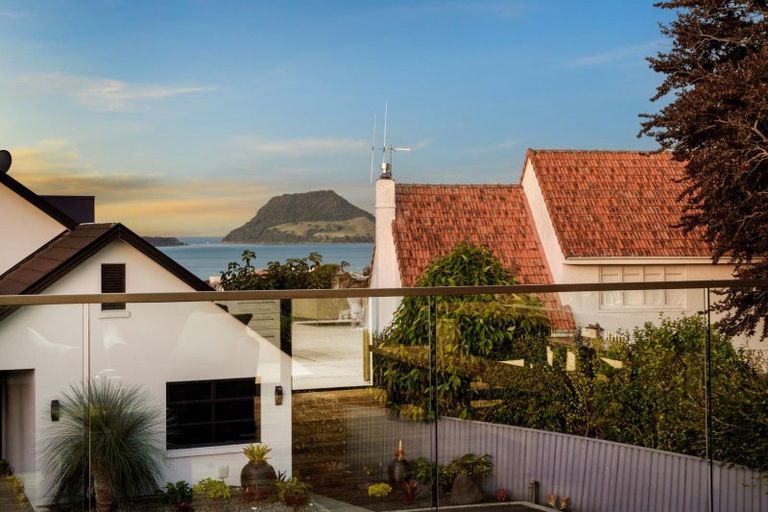 Photo of property in 43 Lemon Grove Avenue, Otumoetai, Tauranga, 3110