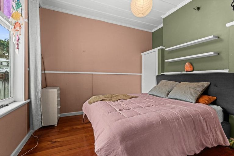 Photo of property in 9 Chaucer Road, Hospital Hill, Napier, 4110