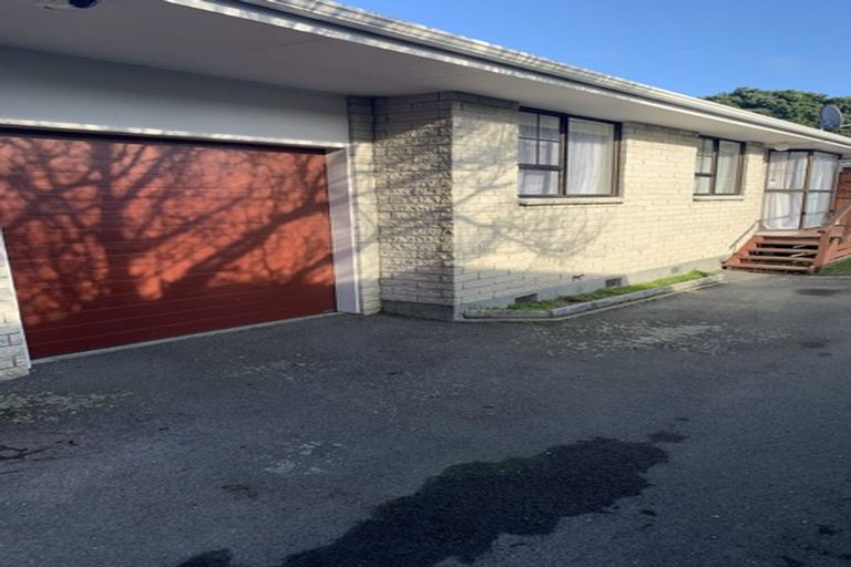 Photo of property in 46a Leighton Avenue, Waiwhetu, Lower Hutt, 5010