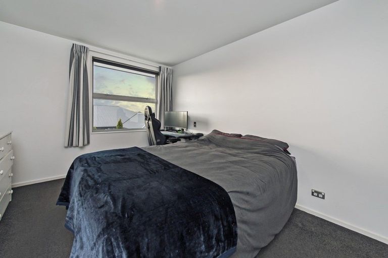 Photo of property in 4/20 Old Red Barn Road, Halswell, Christchurch, 8025