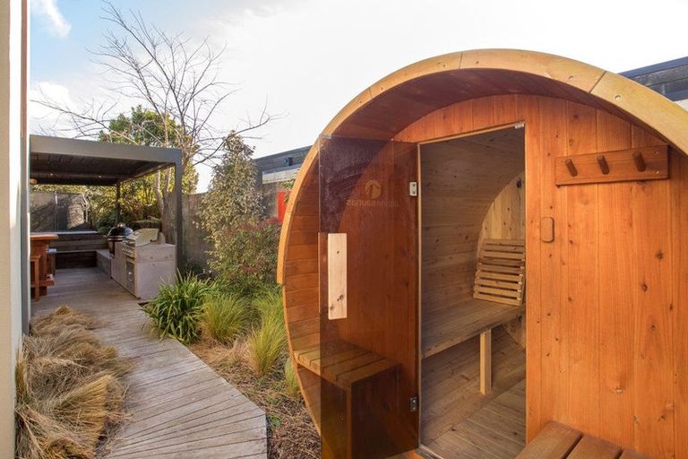 Photo of property in 45a Clifford Avenue, Merivale, Christchurch, 8014