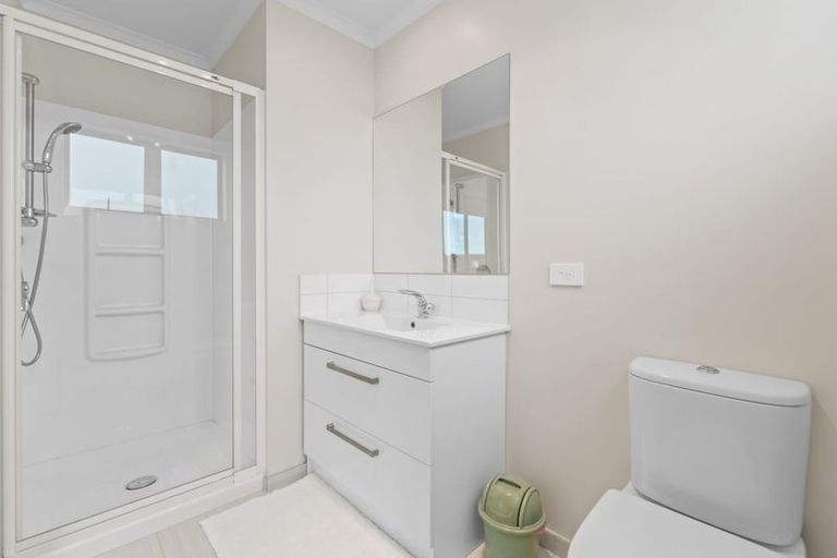 Photo of property in 7 Meteor Road, Hobsonville, Auckland, 0616