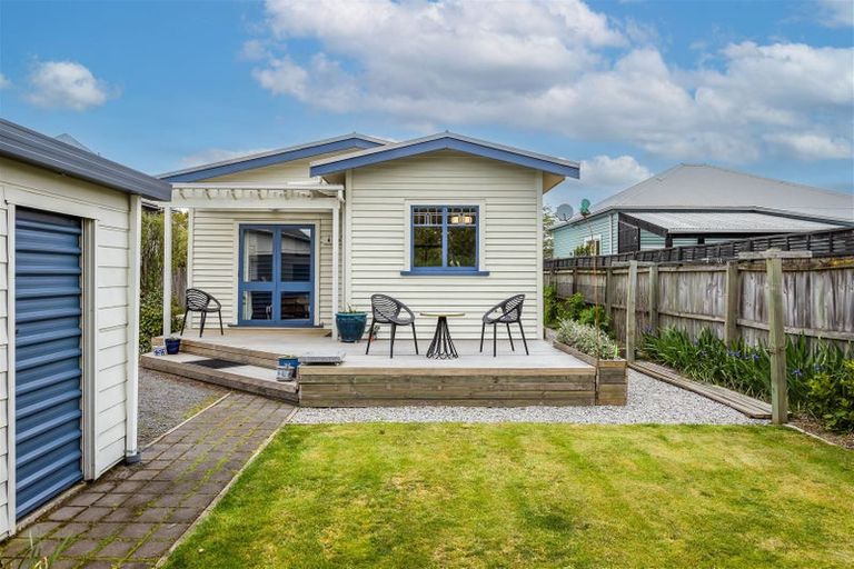 Photo of property in 8 Kenilworth Street, Addington, Christchurch, 8024