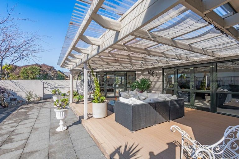 Photo of property in 3 Virginia Grove, Milson, Palmerston North, 4414