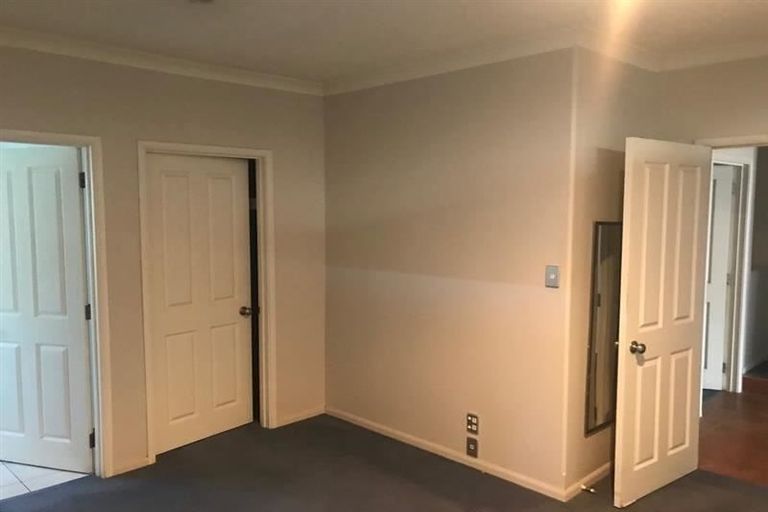 Photo of property in 20 Riverwood Boulevard, Redwood, Christchurch, 8051