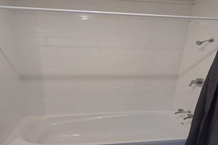 Photo of property in 60a Croydon Street, Karori, Wellington, 6012