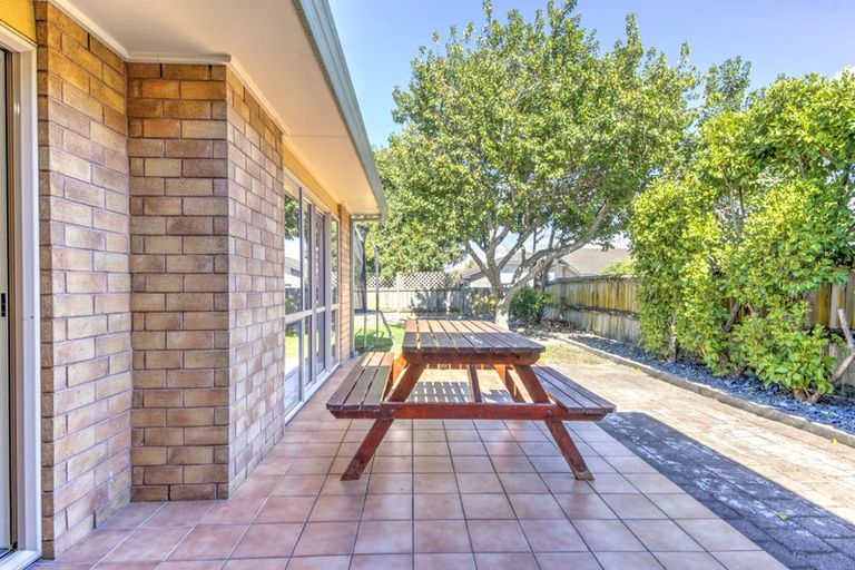 Photo of property in 215 Pukete Road, Pukete, Hamilton, 3200