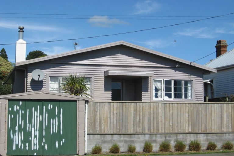 Photo of property in 98 Lemon Street, New Plymouth, 4312