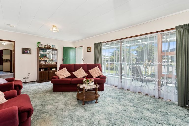 Photo of property in 10 Minerva Place, Sunnybrook, Rotorua, 3015